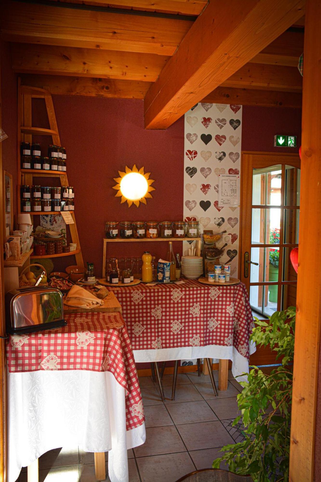 Logis Hotel Restaurant La Petite Auberge Alsace Le Hohwald Buitenkant foto